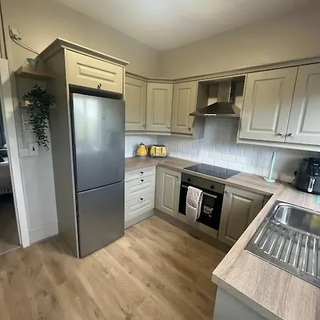 House In The Burren Clare Casa de Férias Droíchead an Chláir