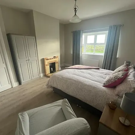 House In The Burren Clare Droíchead an Chláir